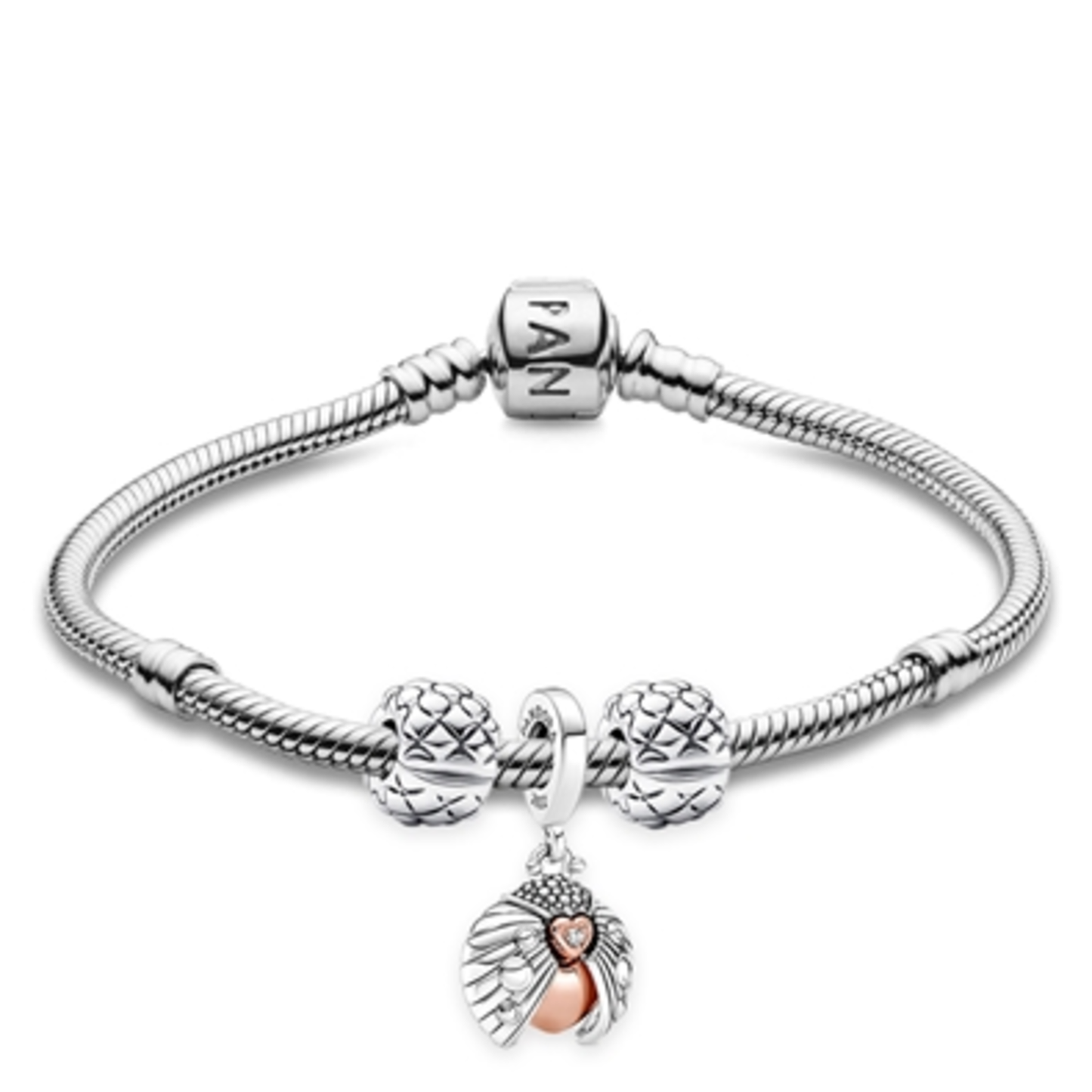 A LOVELY LADYBIRD BRACELET, 7.1"