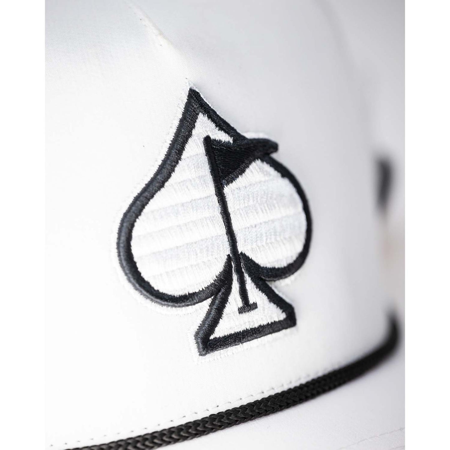PERFORATED ROPE HAT - WHITE