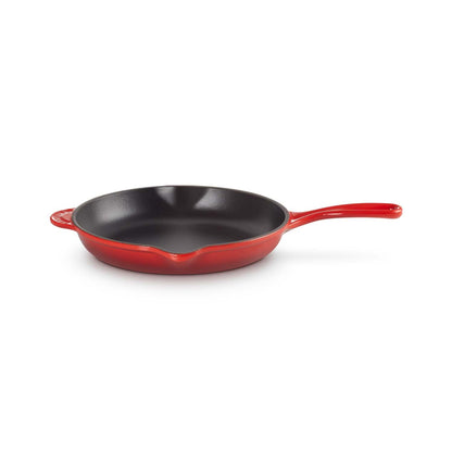 9" TRADITIONAL CAST IRON SKILLET CERISE