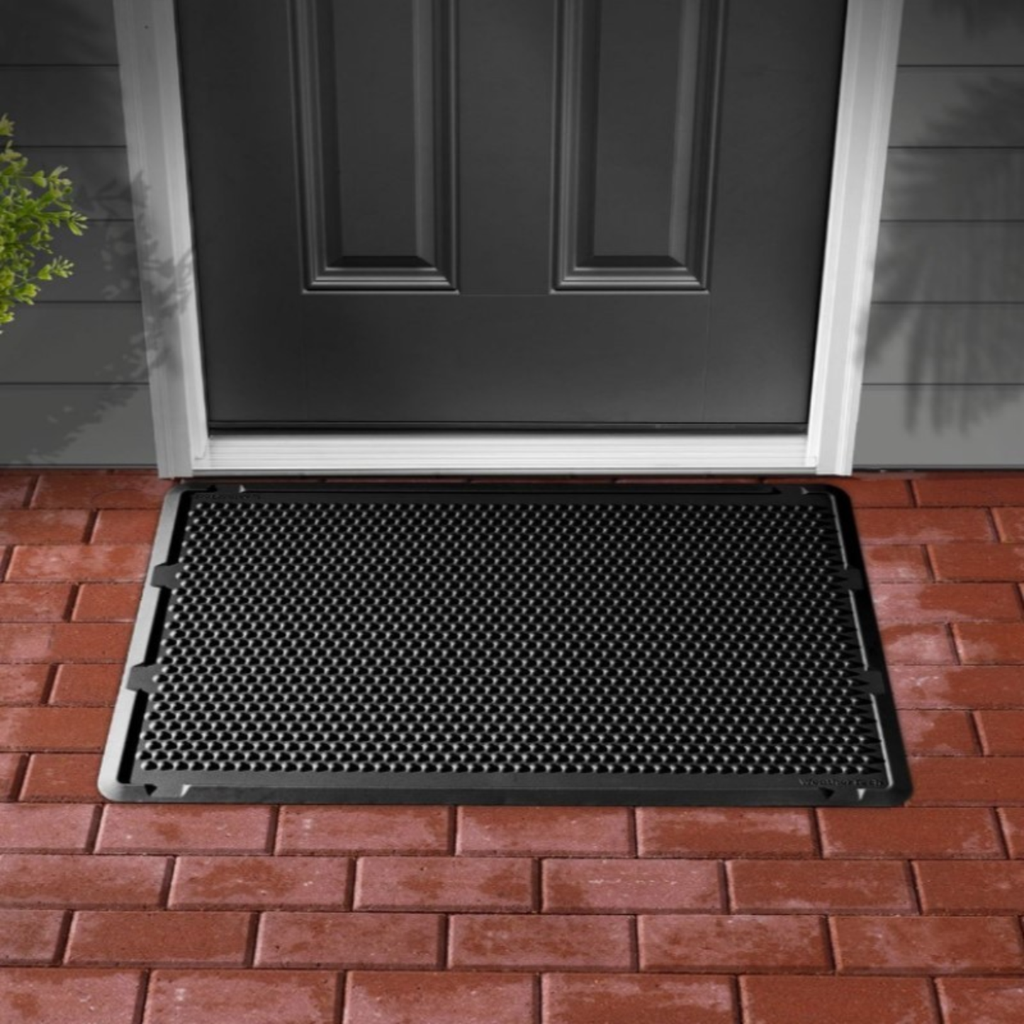 OUTDOOR MAT - (BLACK)
