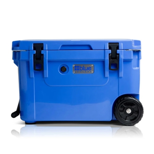 60Q ICE VAULT WITH WHEELS, TRADEMARK BLUE, 60Q